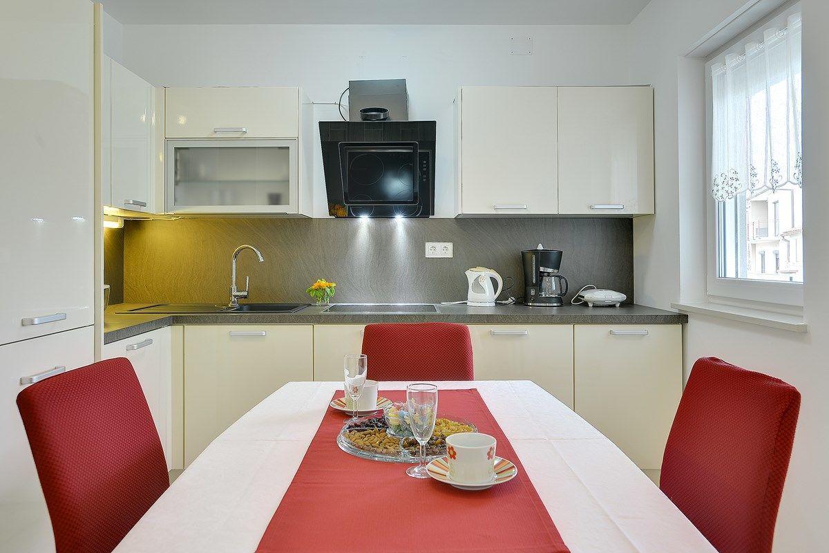 Apartments Elviana Пула Экстерьер фото